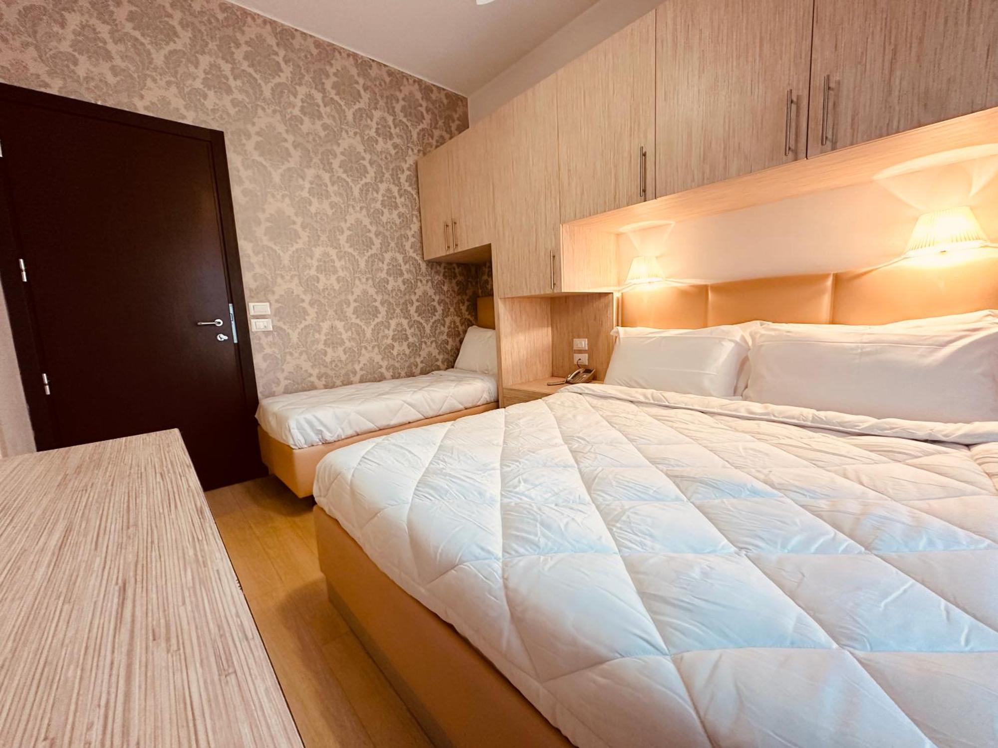 Hotel Miramare - Spa & Suites - Free Breakfast & Brunch Until 13-00 Τσέρβια Δωμάτιο φωτογραφία
