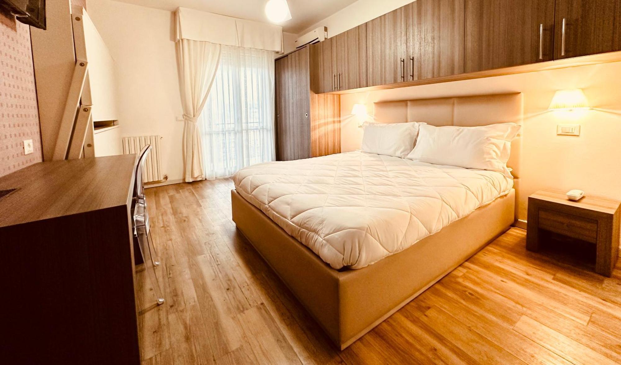 Hotel Miramare - Spa & Suites - Free Breakfast & Brunch Until 13-00 Τσέρβια Δωμάτιο φωτογραφία