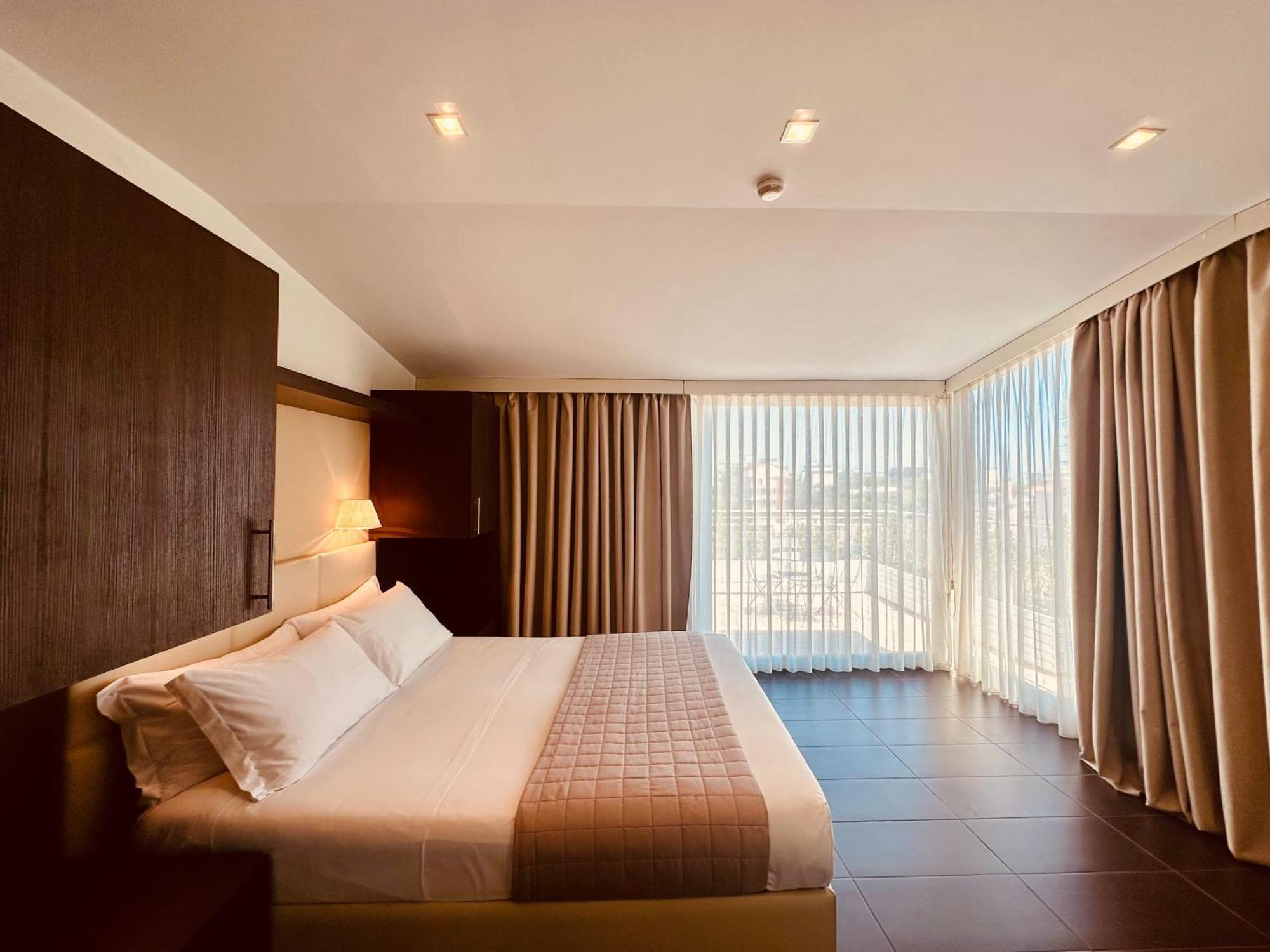 Hotel Miramare - Spa & Suites - Free Breakfast & Brunch Until 13-00 Τσέρβια Εξωτερικό φωτογραφία