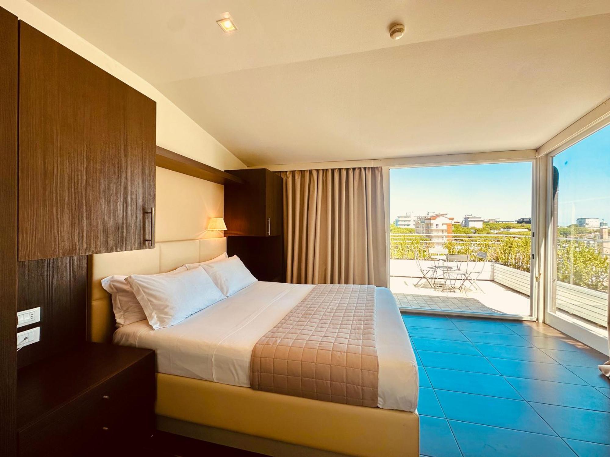 Hotel Miramare - Spa & Suites - Free Breakfast & Brunch Until 13-00 Τσέρβια Εξωτερικό φωτογραφία